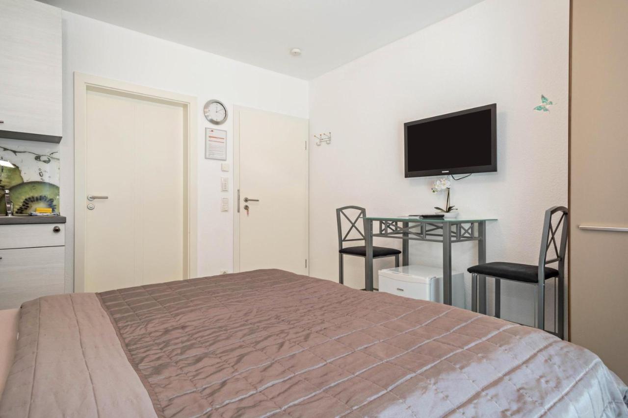 Apartment Mit Kaffeekueche Fuer Zwei Meersburg Exteriör bild